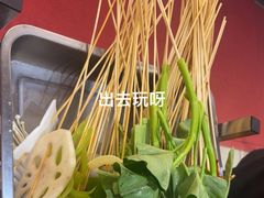 -李记称盘牛杂串串(广厦店)