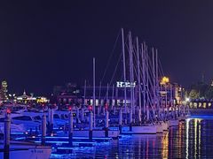 -东港音乐喷泉广场