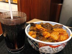 川香茄子鸡肉饭-吉野家(东海缤纷天地店)