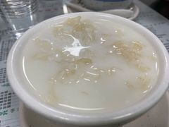 银耳水牛奶-仁信双皮奶(东川路店)