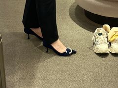 -JIMMY CHOO(海港城精品店)