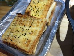 烤甜面包-泰山王老三串旗舰店(万达店)