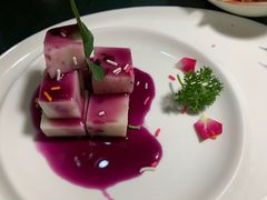 -忘忧草融合私房菜(红鼎国际店)
