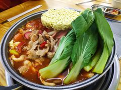 什锦火锅-朴氏韩国料理(北欧丽景店)