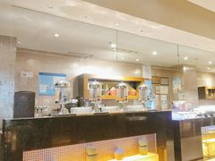 -上海西藏大厦万怡自助餐厅(徐汇店)