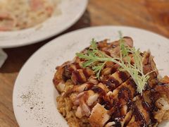 -灵意咖啡·西班牙美食(汕头金平万达广场店)
