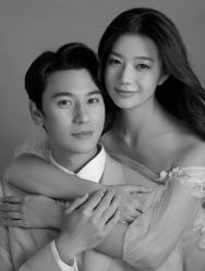 -易摄影婚纱摄影工作室