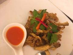 -Thai Pothong Restaurant