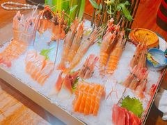 -万岛日本料理铁板烧(万象城店)