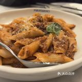 很久以前经常排队的一家披萨店。招牌是皇后披萨