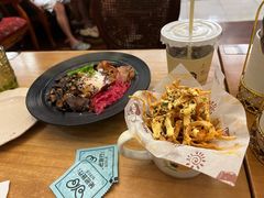 -秘密旅行Bonjour(黑金冠 江南西店)