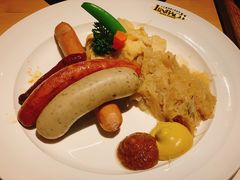 香肠拼盘-LENBACH兰巴赫西餐啤酒坊(大连东港店)