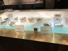 -半岛翡丽海鲜自助餐厅(观风亭店)