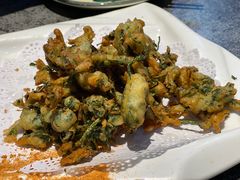 炸花椒芽儿-华盛园卷子王农家菜水库鱼