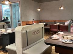-锅飘飘·东北铁锅炖(雨花客厅店)