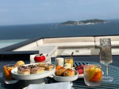 -瑰丽酒店·海吧·天际下午茶·现场DJ·天台酒吧
