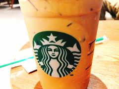 -星巴克臻选(南京艾尚天地店)