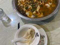 -金良酸菜鱼(宁海路总店)