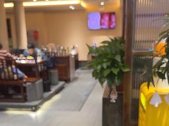-四点金粥底火锅(沂州里店)