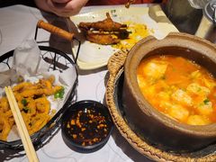 -巴厘龙虾·榜首油焖大虾(音乐学院·沿江酒馆店)