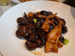 -梅飞酒家(名辉豪庭店)