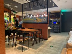 -豪客来牛排(空港华联店)