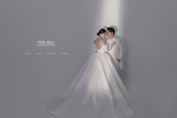 -二十一世纪婚纱摄影(省府前街店)