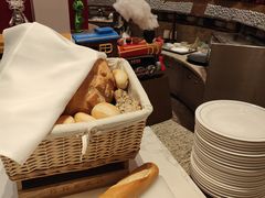 -咖啡苑自助餐厅·中国大饭店