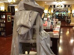 -果戈里书店