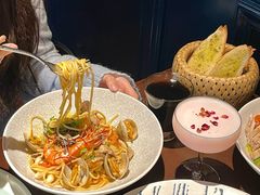 -Golden Lily河内巴黎法越料理餐厅(建国西路店)