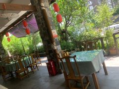 露天位-庶民居中餐馆(花土店)