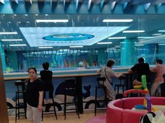 -Swim斯卫姆国际儿童游泳中心(红博中央公园店)