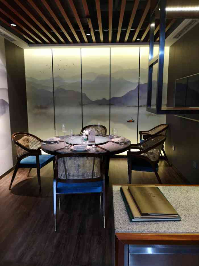 龙庭酒家(丰汇店)-"在家憋了许久,嘴馋的紧.得知这家复工就想.