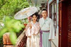 -索菲亚婚纱摄影