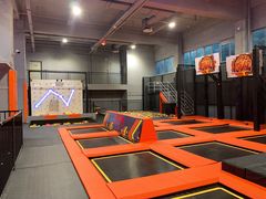 -嗨翻Hi-Fun竞技主题乐园·蹦床亲子生日轰趴(国光1937店)