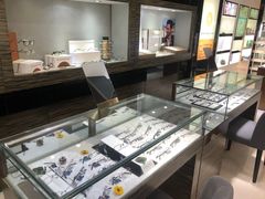 -宝岛眼镜(长沙侯家塘店)