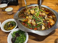 -乡土特色.冷锅鱼.牦牛肉汤锅