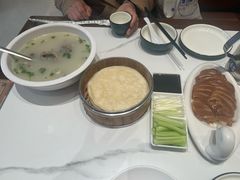 -梅利汴京烤鸭•开封豫菜地标店(东大街店)