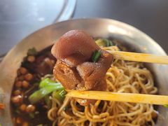 -刀马旦老成都板凳面(高新店)