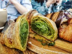 抹茶可颂-Top Impression Bakery Wolli Creek