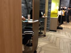 -麦当劳(凯德MALL太阳宫店)