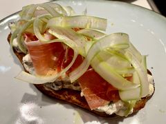 -潮一不贰·法式甜品·生日蛋糕·西式简餐(外滩店)