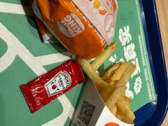 炫辣鸡腿堡-汉堡王(西铁营万达店)
