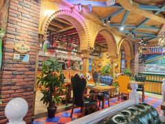 -米德维奇俄式西餐厅(西六道街店)