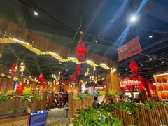 -老滇山寨•云南特色菜•地方菜•民族风情歌舞表演(金碧店)