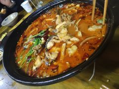-燕兵眉州肥肠鱼饭店