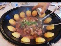 -王老六铁锅炖鱼(圣亚海洋店)