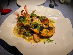 -弦月窗LUNETTE BY AMANDA(复兴路店)