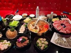 -唯爱KTV聚会餐厅(仙林东城汇店)