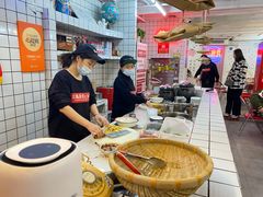 -三镇卤货二公司(汉街店)